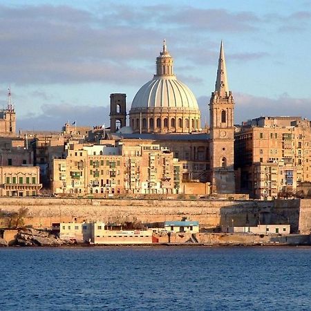 Unbeatable Location Valletta And Harbour Views Apartment Sliema Exterior foto